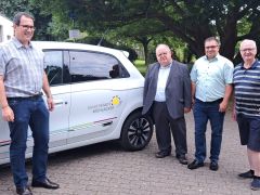 Senderstadt-Logo auf neuem E-Auto der Stadtverwaltung